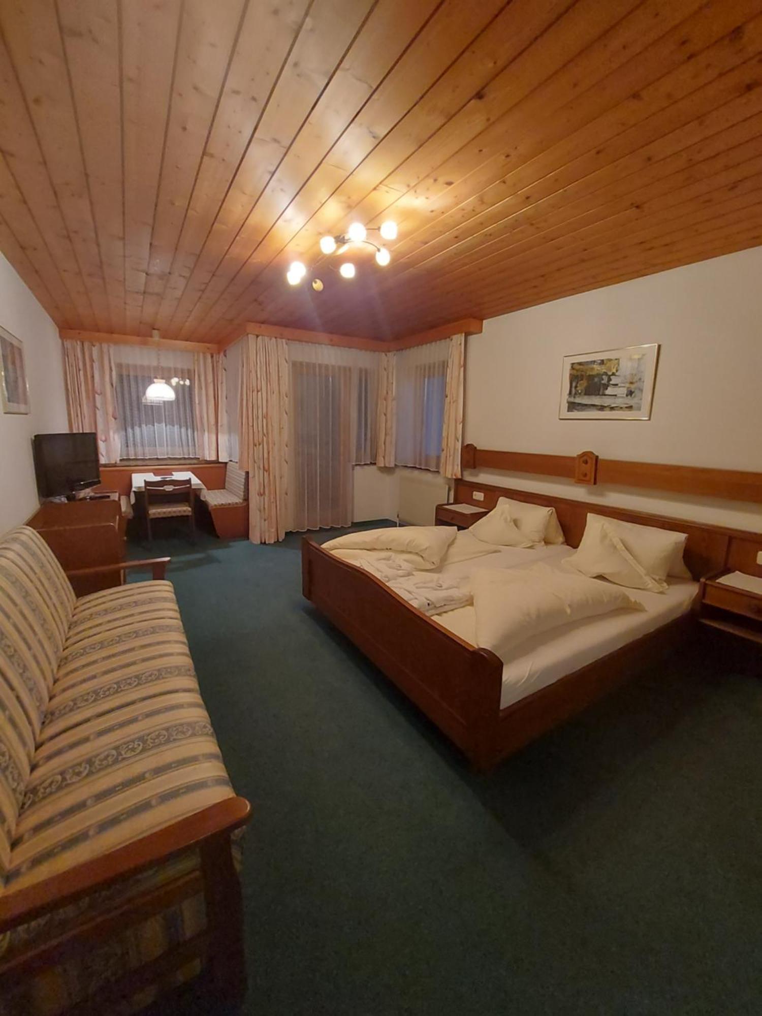 Sonnenresidenz Friedheim Hotell Weerberg Exteriör bild